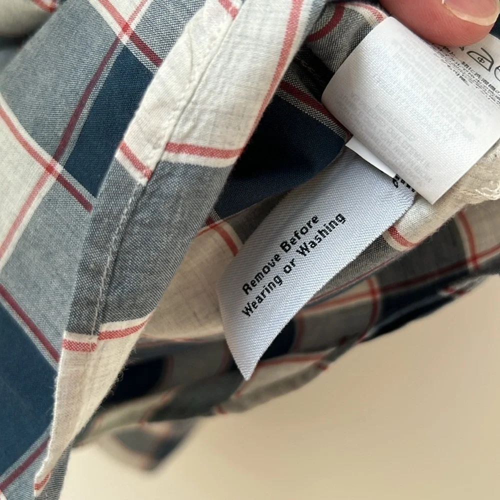 J. Crew Men’s Plaid Long Sleeve Button Up long Sleeve shirt Size Large Slim